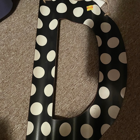 Hanging letter “D” - Picture 1 of 2